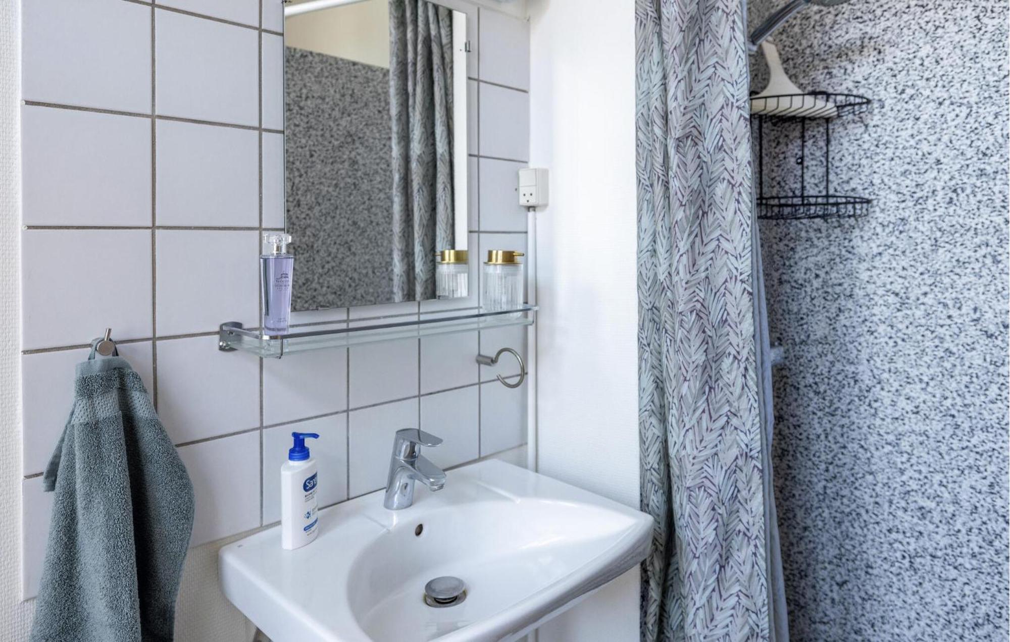 Beautiful Apartment In Kobenhavn K With Wifi Eksteriør billede