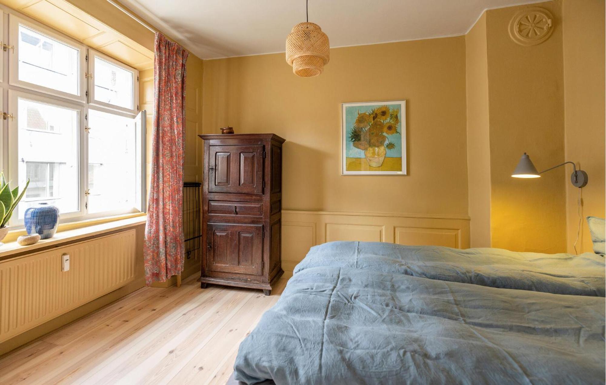 Beautiful Apartment In Kobenhavn K With Wifi Eksteriør billede
